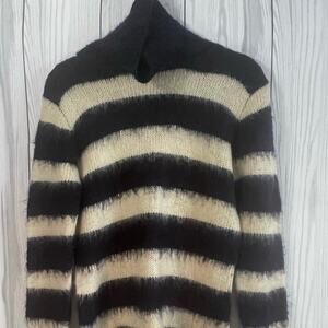 TAROO Wool Blend Cream Navy Turtleneck Striped Sweater Size Medium
